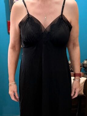 Van Roalte Black Lace-Trim Slip Dress with Adjustable Straps 100% Nylon
